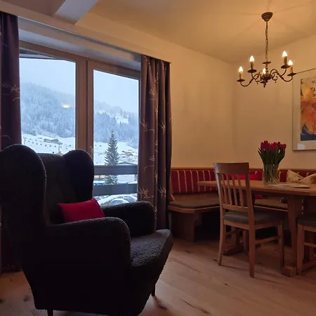 By Hotel-garni Austria Westendorf